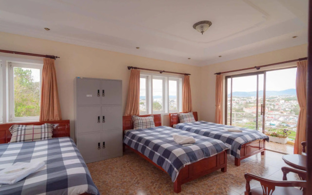 Robin Hill Guesthouse