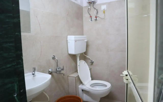 Indigo Room Sharing Dormitory - Near International Airport