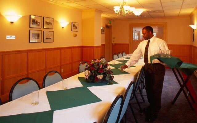 The Landing Hotel & Restaurant