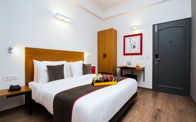 OYO Townhouse 023 CR Park