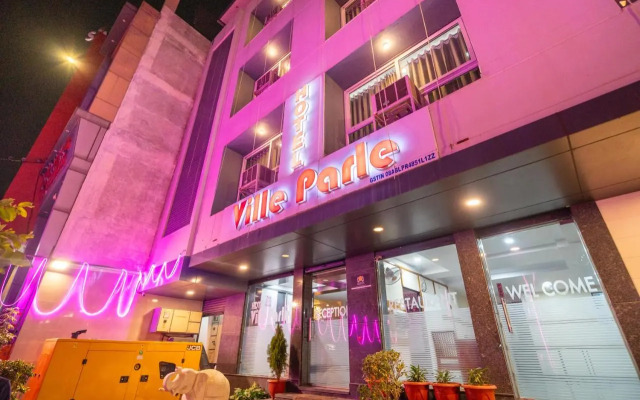 OYO 11602 Ville Parle