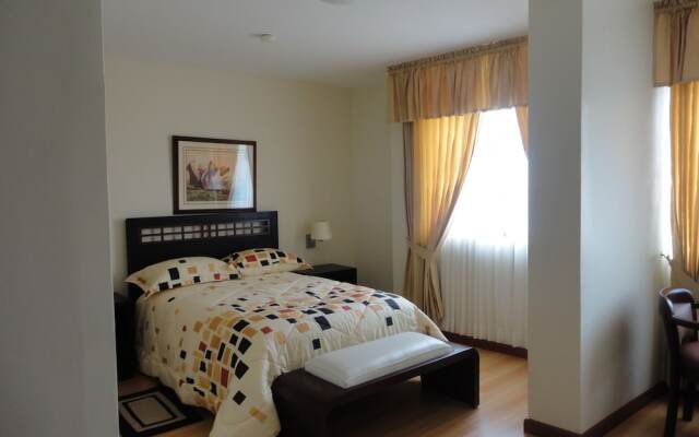 Oro Hotel