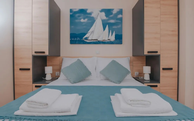 Pool Apartments Tolo