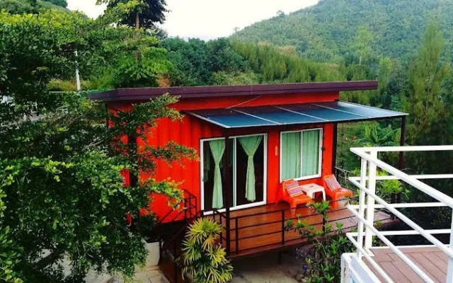 Hi Cube Suanphung resort