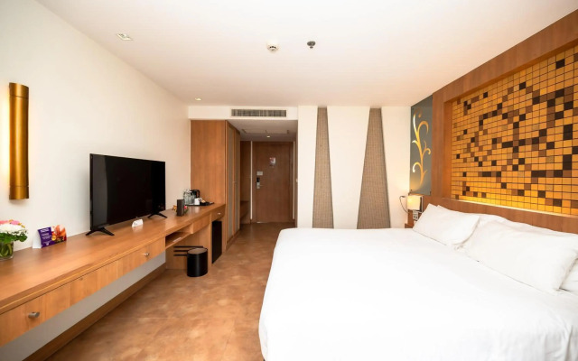 Colonnade Hotel London