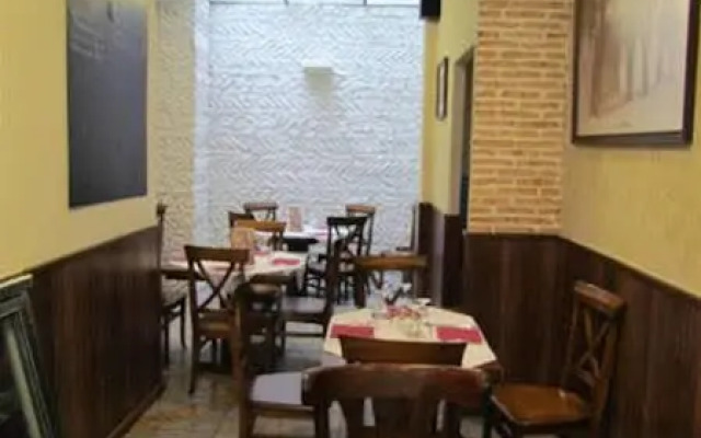 Hostal La Campana