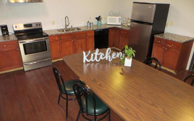 Boulder Twin Lakes Inn