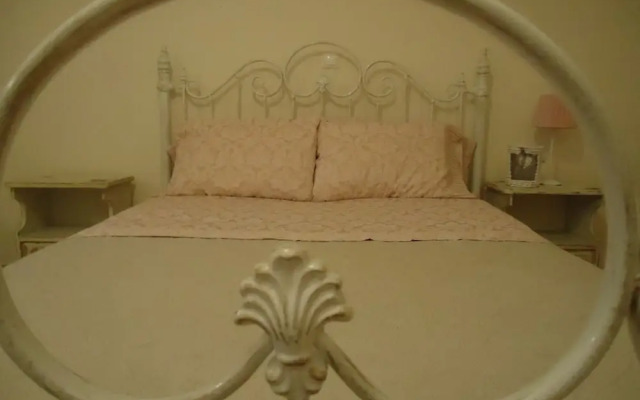 Elaias Gi Residence