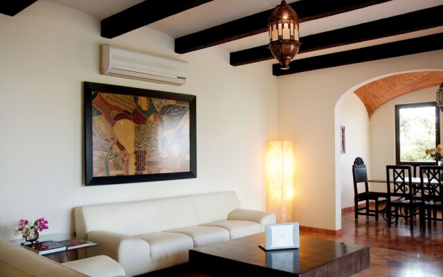 Puerto Vallarta Villa Near Beach by RedAwning