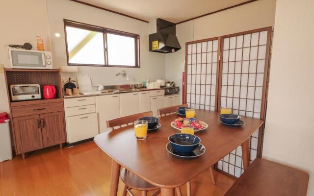 Maru House