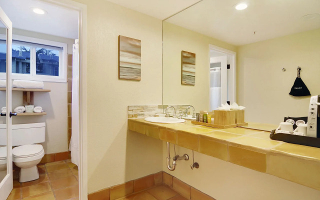 Cypress Inn On Miramar Beach