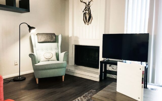 Skyline Apartment