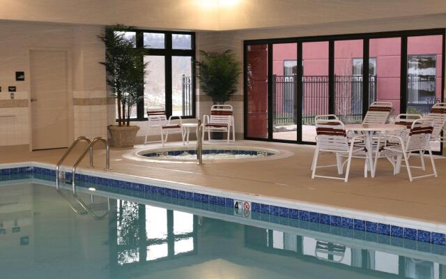 Hampton Inn & Suites Wilder