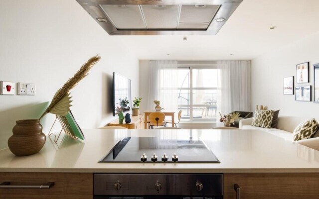 The London Secret - Captivating 2bdr Apartment With Terrace