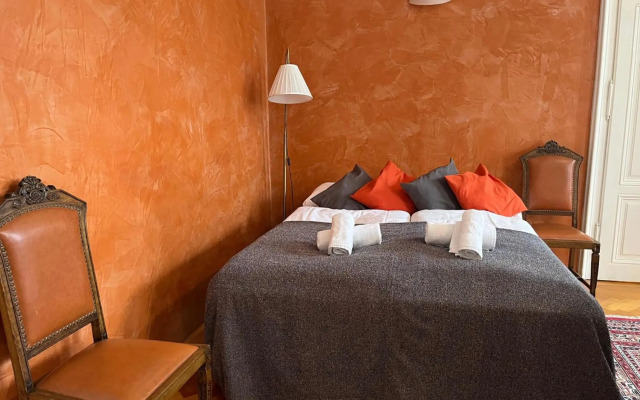 Stylish, Cosy & Central "Self-Check-In" Apartment