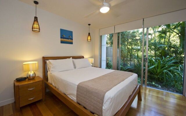 Maggies Beachfront Apt. 2