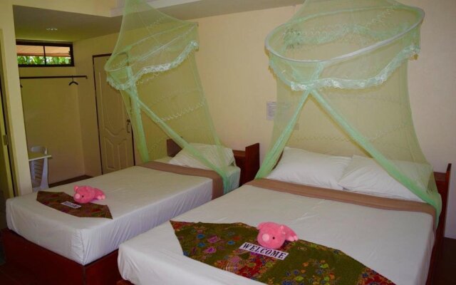 The royal bamboo lodge