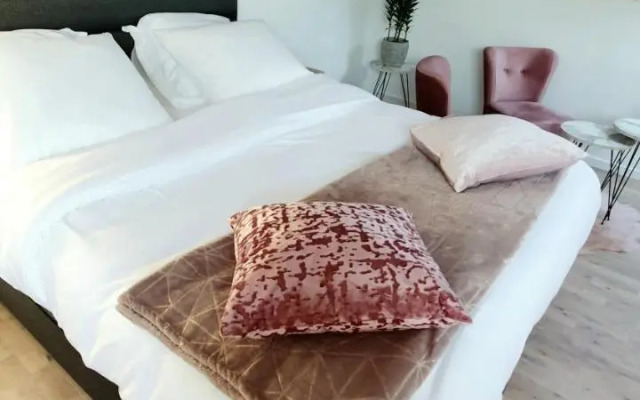 Viktor and stella suite by the minnewater