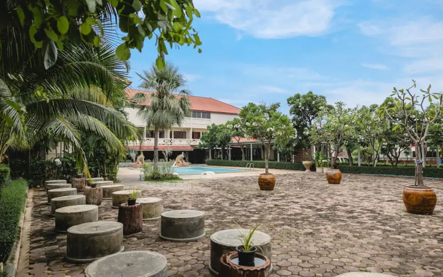 Sabai Hotel Lopburi