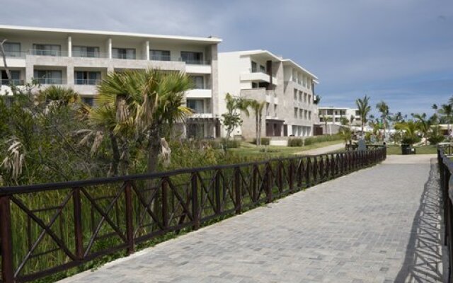 TravelSmart at Royalton Bavaro, Macao Bavaro, Dominican Republic