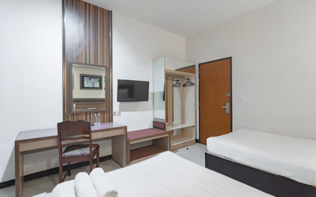 Hotel Setrasari Bandung RedPartner