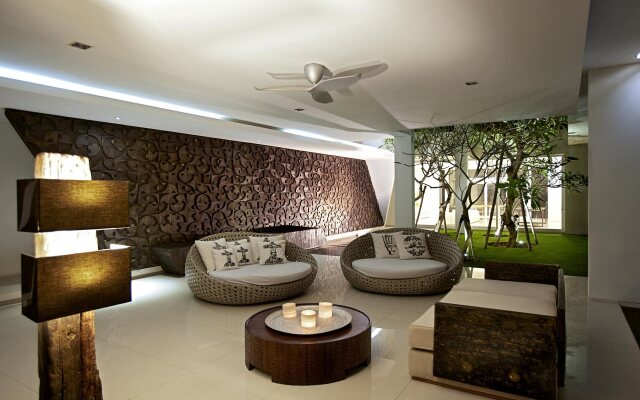 2Villa Z Rezidence 8BR with 2pools-  5Min Seminyak