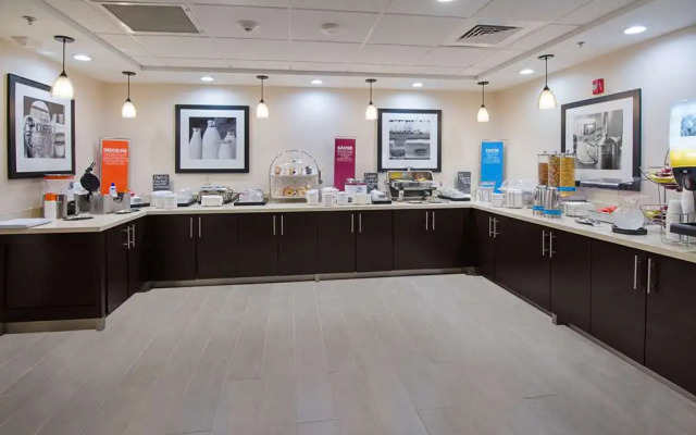 Holiday Inn Express Covington