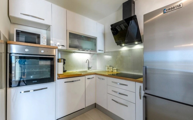 Ante - With Pool & gym - H