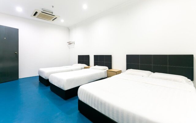 Capsule Inn