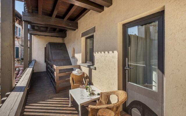 I Balconi in Iseo With 2 Bedrooms and 1 Bathrooms