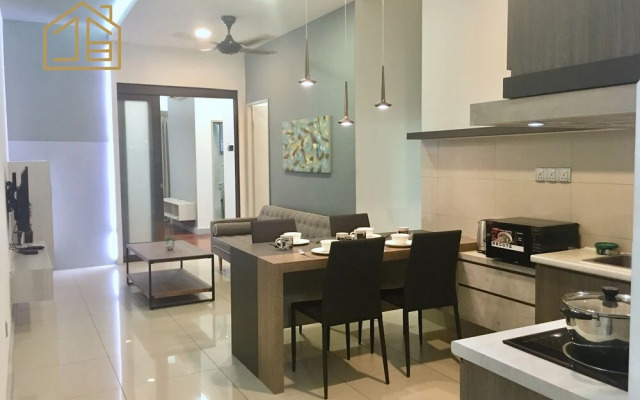 Homesuite' Home at The Loft Imago