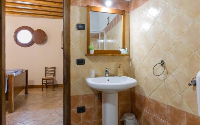 Casale Medievale-Per La Dolce Vita