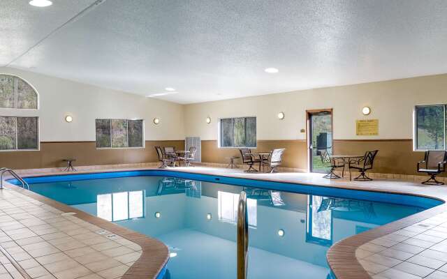 Comfort Inn And Suites Custer