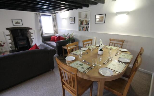 Yenworthy Cottage