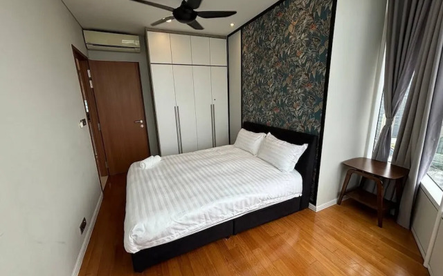 Sky Suites KLCC by Easy Nap