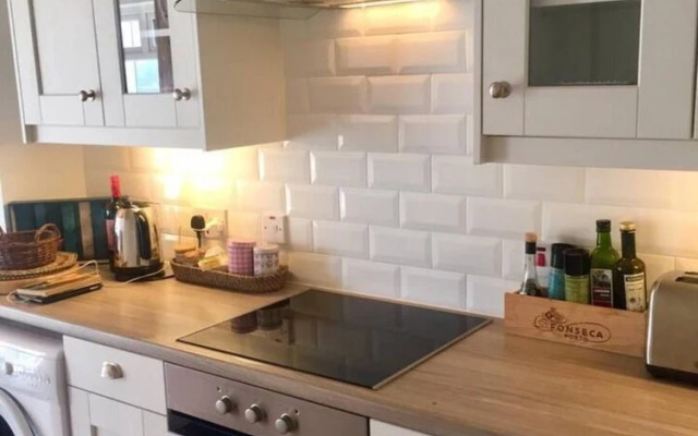 Ballygally Seaview and Garden 1 Bedroom Hideaway