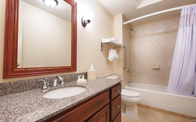 Best Western Pioneer Plaza