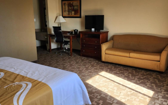 Quality Inn I-70 at Wanamaker