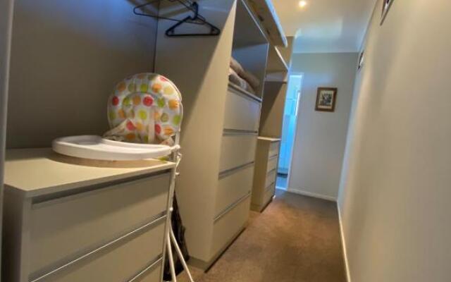 12 Tarndale Place