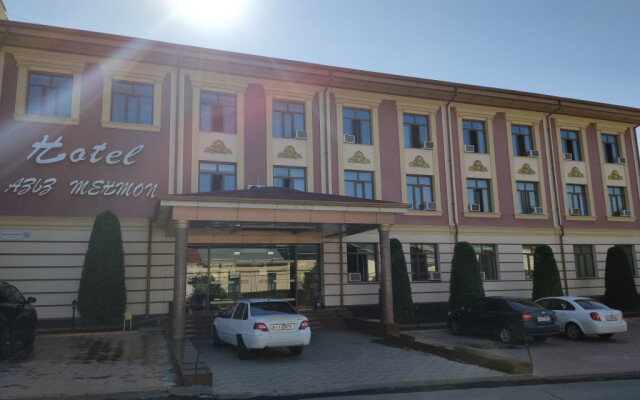 Aziz Mehmon Hotel