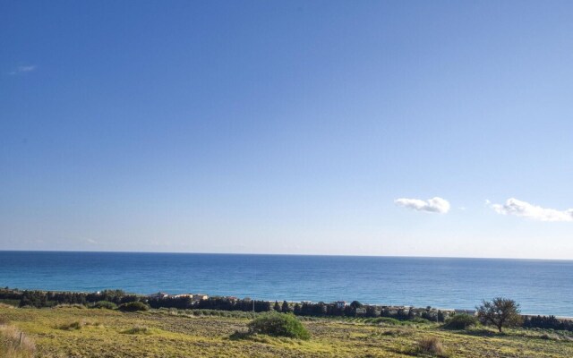 Beautiful Apartment in Falerna Marina With Wifi and 3 Bedrooms