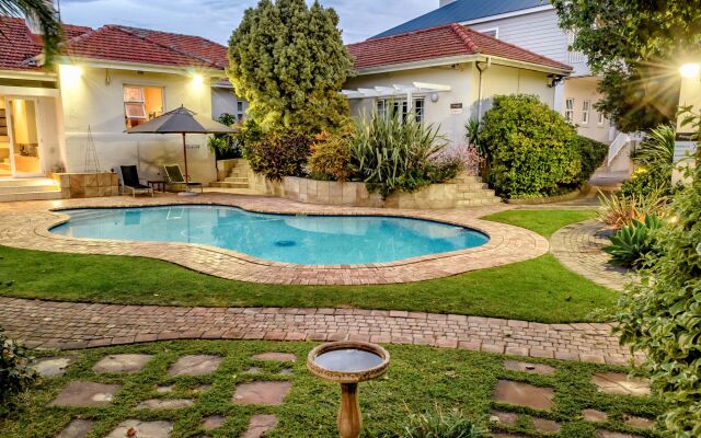 First Avenue Guesthouse