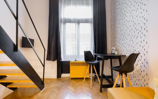 Leah Studios