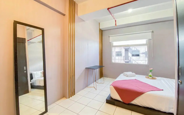 Spacious 1BR at Grand Asia Afrika Apartment