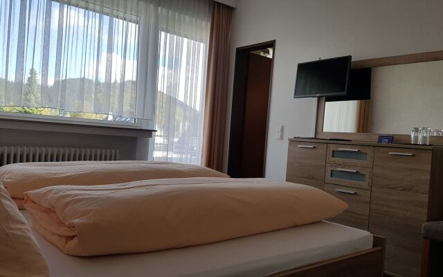 Sevdas Garni Hotel Weinforth