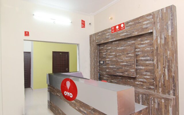 OYO Flagship 12365 CZ Inn