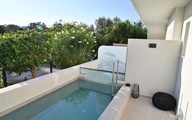 Rhotheon Suites in Ialysos Rhodes