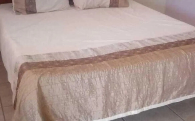 Hakal Creel-Barrancas del Cobre