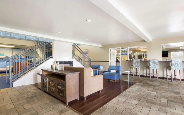 Best Western Parkside Inn