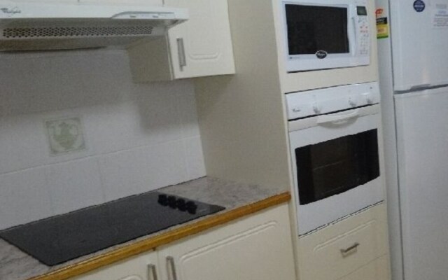 Blackbutt - Deluxe Family Townhouse